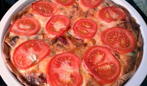 Spinaziequiche met tomaat